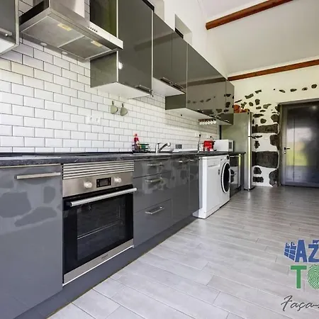 Casa Do Jardim * Santa Cruz da Graciosa